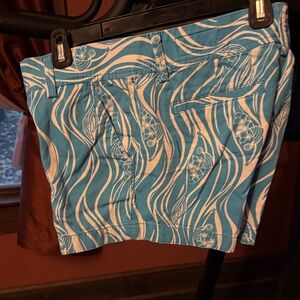 Lilly Pulitzer Blue and White Women Shorts